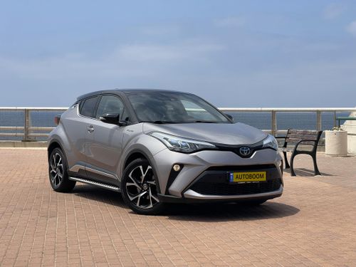 Toyota C-HR, 2021, photo