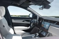 Ягуар XF 2020. Центральная консоль. Седан, 2 generation, restyling