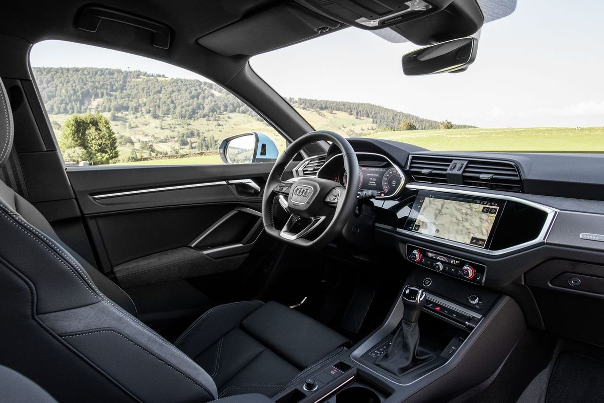 Audi Q3 Sportback 2019. Front seats. SUV Coupe, 1 generation