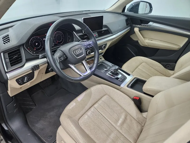 Audi Q5 2nd hand, 2020, private hand