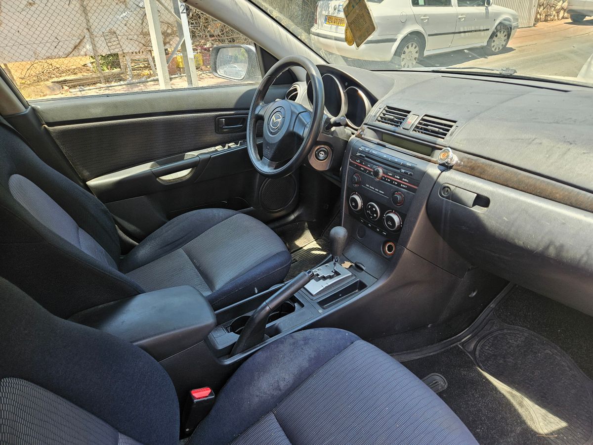 Mazda 3 2ème main, 2008