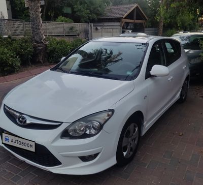 Hyundai i30 с пробегом, 2011