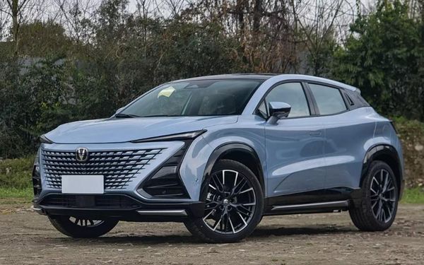 Чанган Uni-T 2023. Кузов, экстерьер. Внедорожник 5 дв., 1 поколение, рестайлинг 1