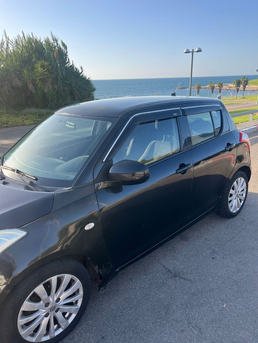 Suzuki Swift 2ème main, 2011, main privée