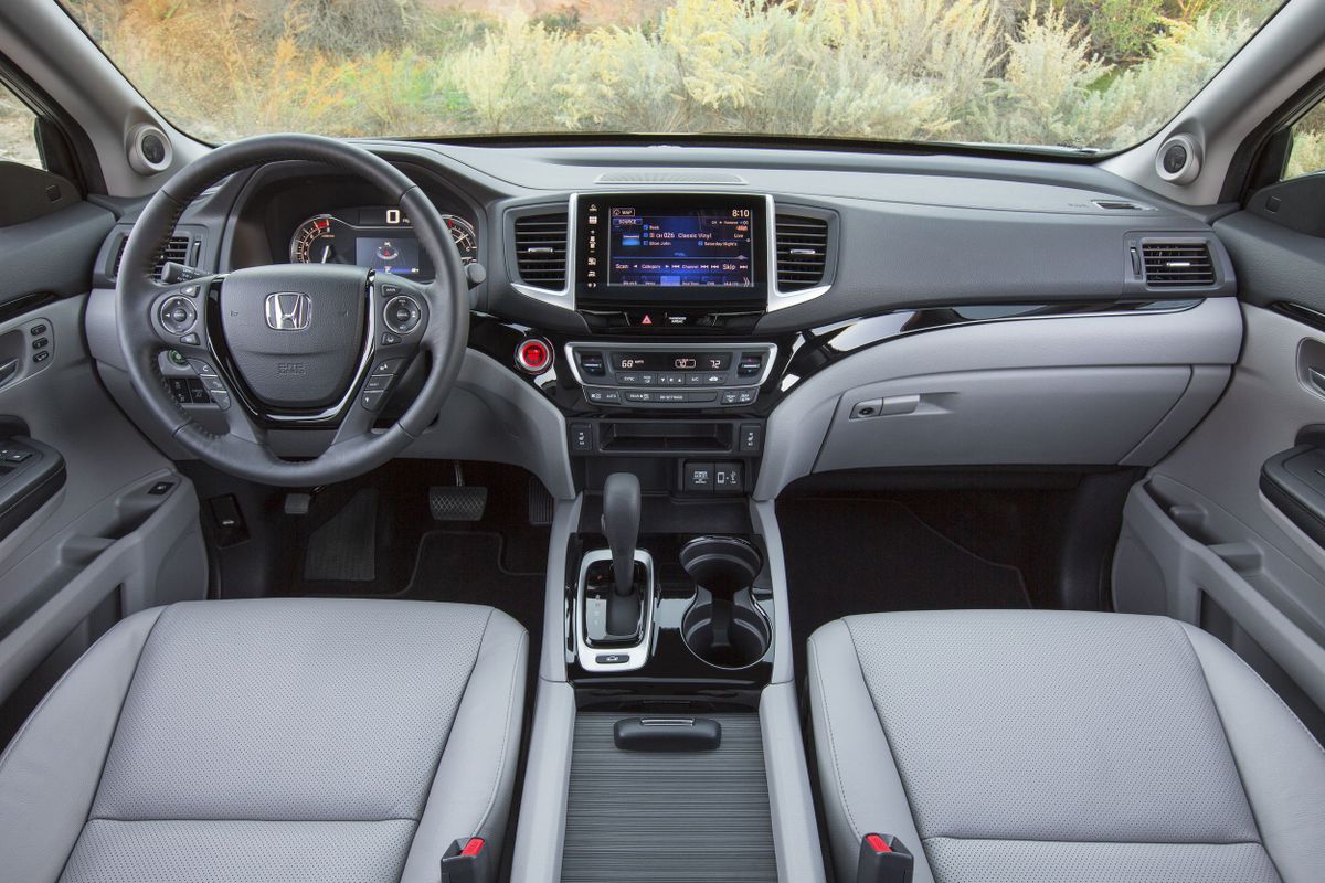 Honda Ridgeline 2016. Siéges avants. 2 pick-up, 2 génération