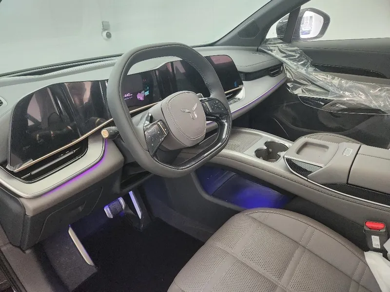 Hongqi EHS7 nouvelle voiture, 2025