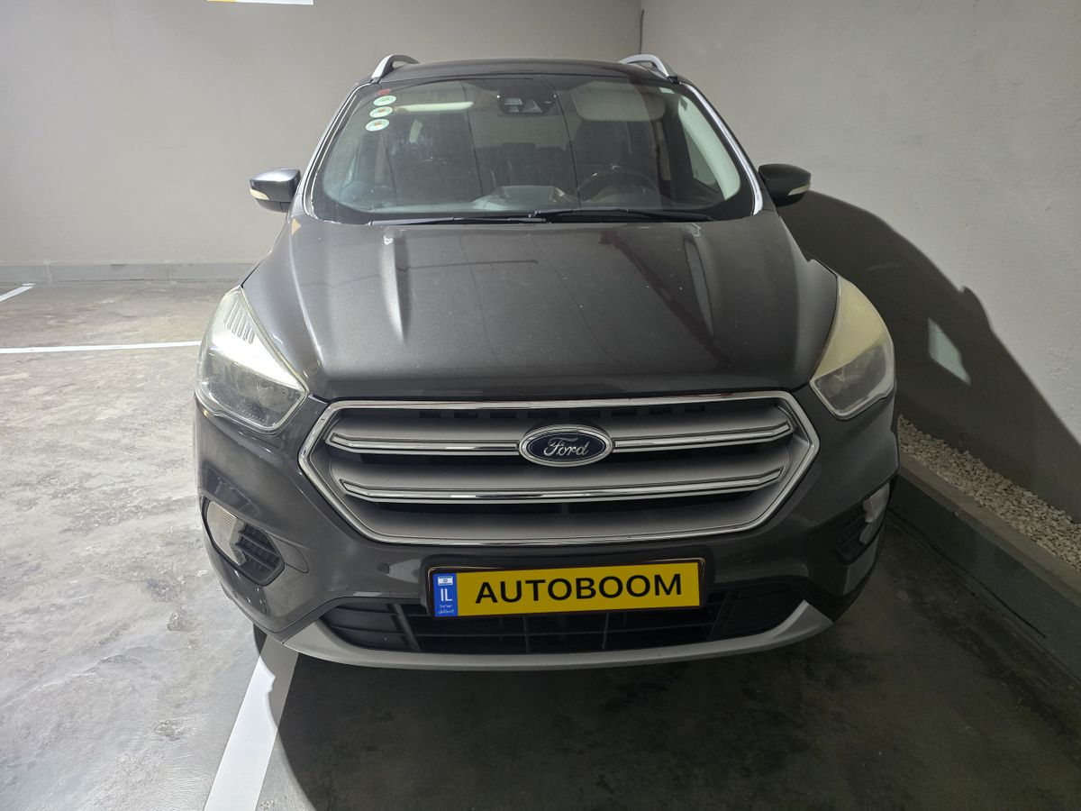 Ford Kuga 2ème main, 2017, main privée