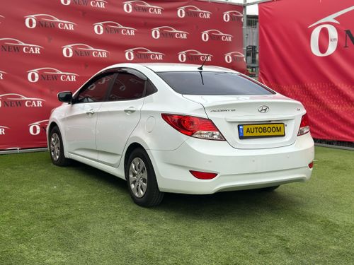 Hyundai i25 с пробегом, 2016, частная рука