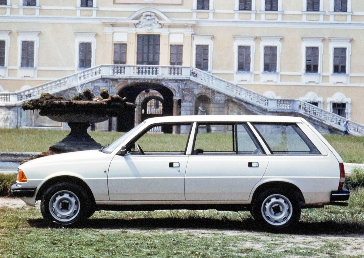 Peugeot 305 1977. Carrosserie, extérieur. Break 5-portes, 1 génération