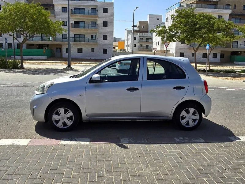 Nissan Micra с пробегом, 2018