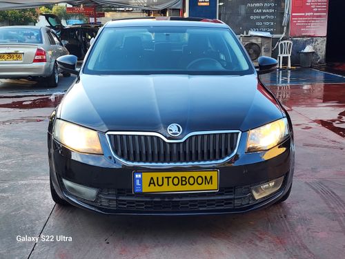 Skoda Octavia с пробегом, 2014