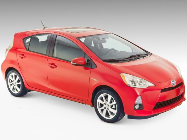 Toyota Prius C 2012. Carrosserie, extérieur. Hatchback 5-portes, 1 génération