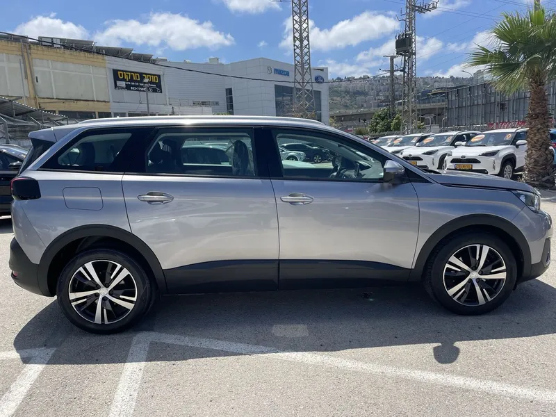 Peugeot 5008 2nd hand, 2020, private hand