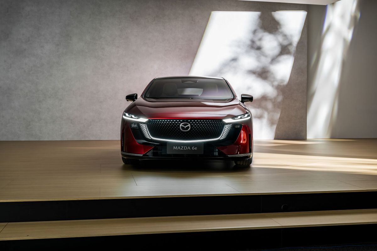 Mazda 6e 2025. Кузов, экстерьер. Лифтбэк, 1 поколение