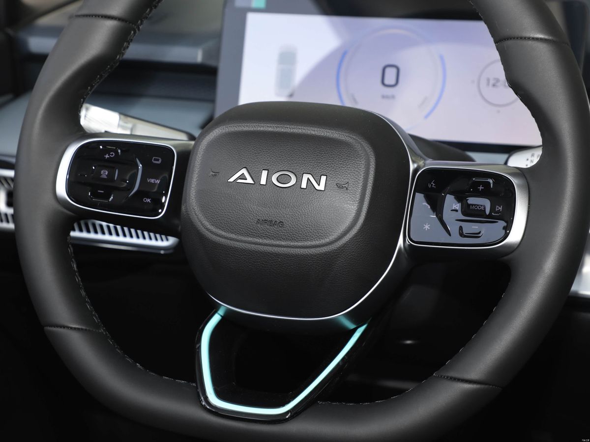 Aion Y Plus 2022. Руль. Хэтчбек 5 дв., 1 поколение