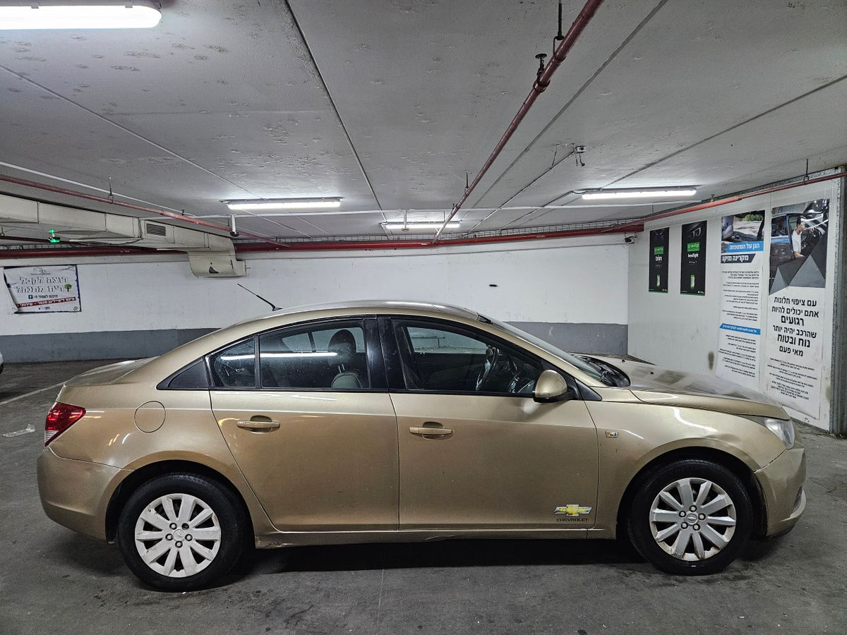 Chevrolet Cruze с пробегом, 2010