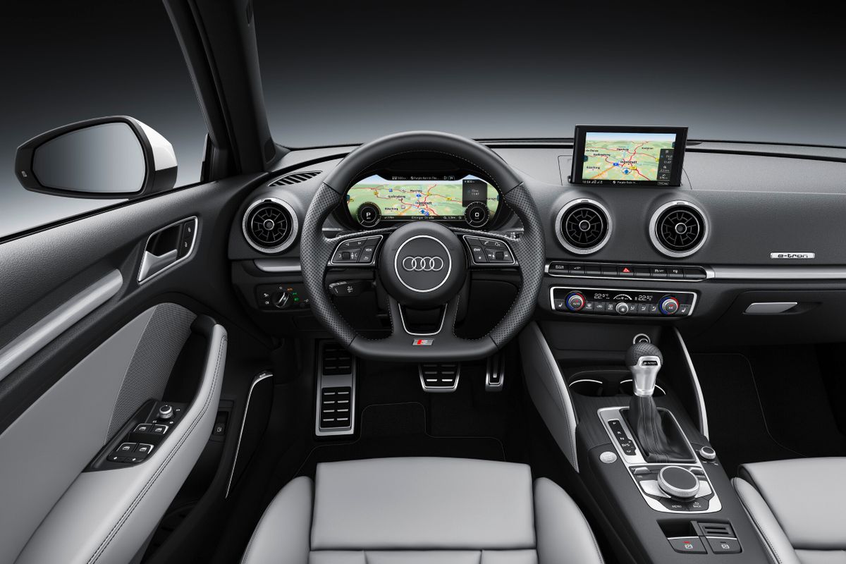 Audi A3 2016. Siéges avants. Hatchback 5-portes, 3 génération, restyling