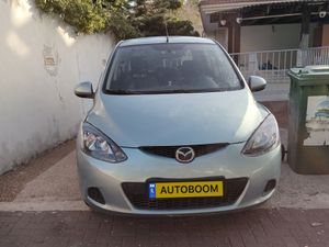 Mazda 2, 2009, photo