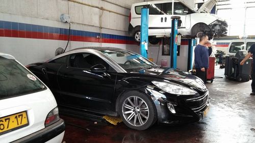 Garage M.B. Geva. صورة 3