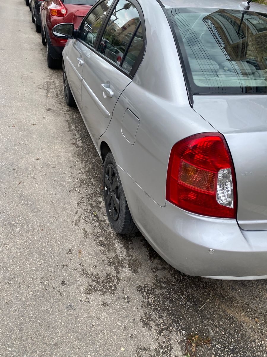 Hyundai Accent 2nd hand, 2011, private hand