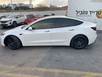 Tesla Model 3 2nd hand, 2024, private