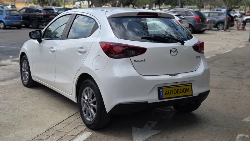 Mazda 2 с пробегом, 2023