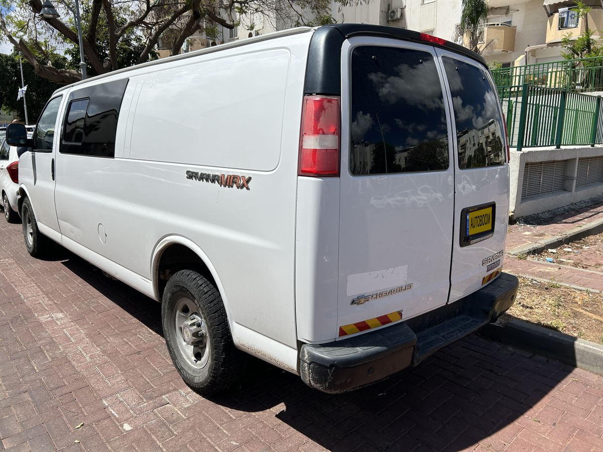 Chevrolet Savana с пробегом, 2017, частная рука