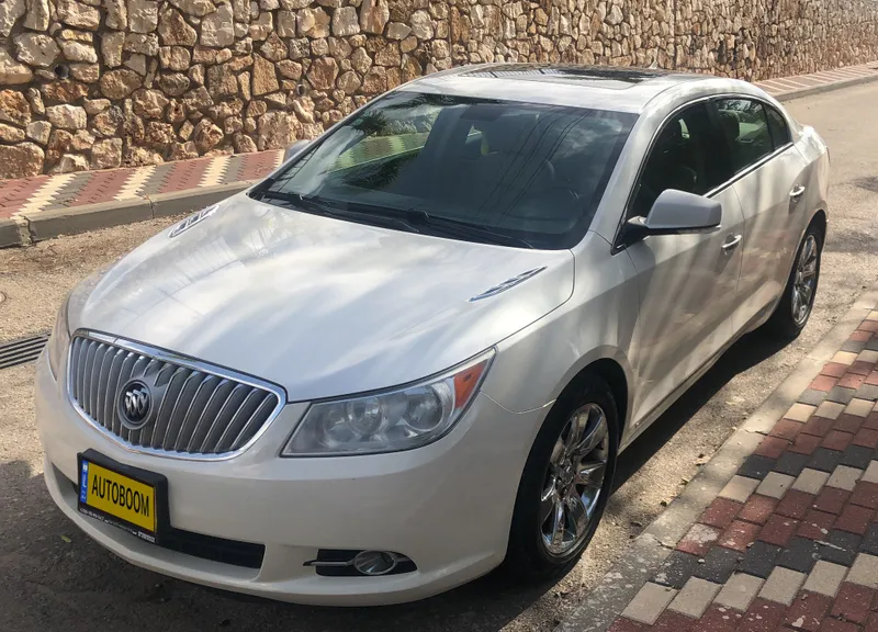 Buick LaCrosse с пробегом, 2011, частная рука