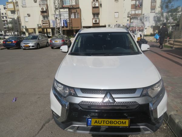 Mitsubishi Outlander 2ème main, 2019, main privée
