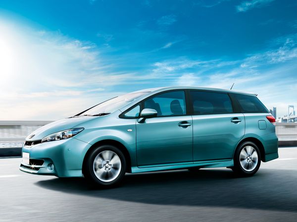 Toyota Wish 2009. Carrosserie, extérieur. Monospace, 2 génération