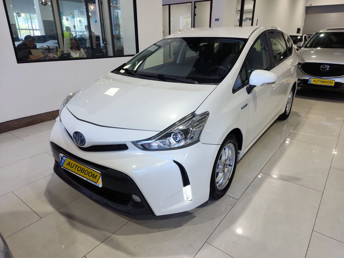 Toyota Prius Plus 2nd hand, 2021