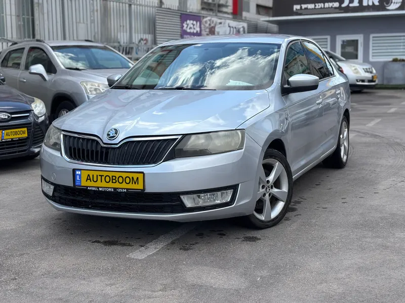 Skoda Rapid с пробегом, 2013