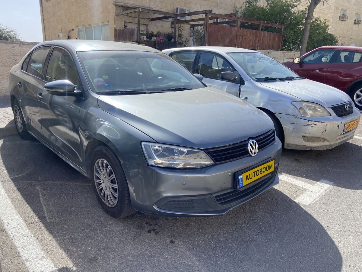 Volkswagen Jetta 2ème main, 2014, main privée