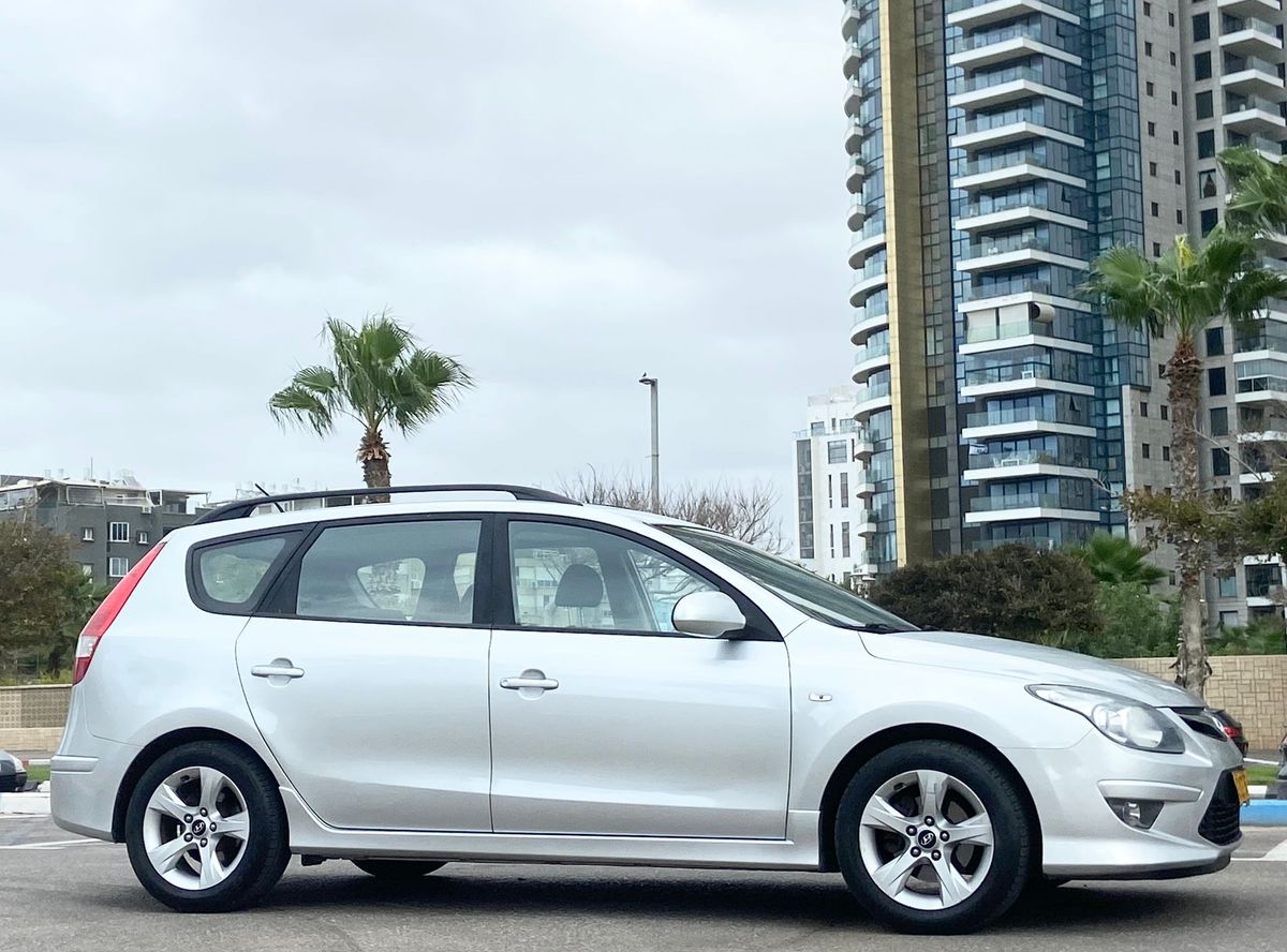 Hyundai i30 2ème main, 2011, main privée