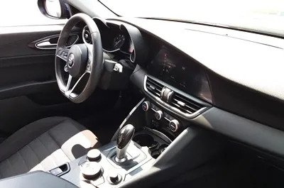 Alfa Romeo Giulia с пробегом, 2017