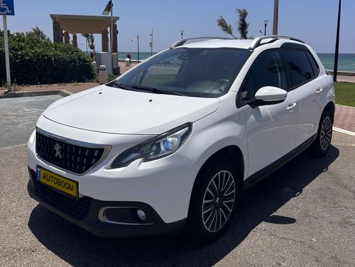 Peugeot 2008, 2018, photo