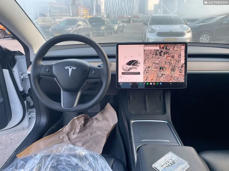 Tesla Model 3 2nd hand, 2021, private