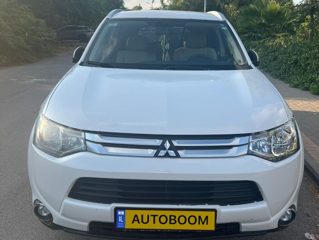 Mitsubishi Outlander с пробегом, 2015, частная рука