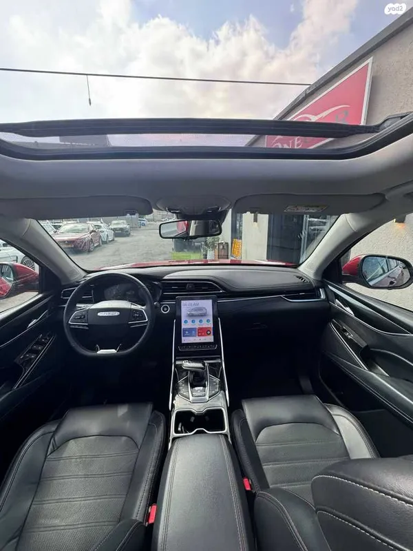Maxus Euniq 6 2nd hand, 2022, private hand