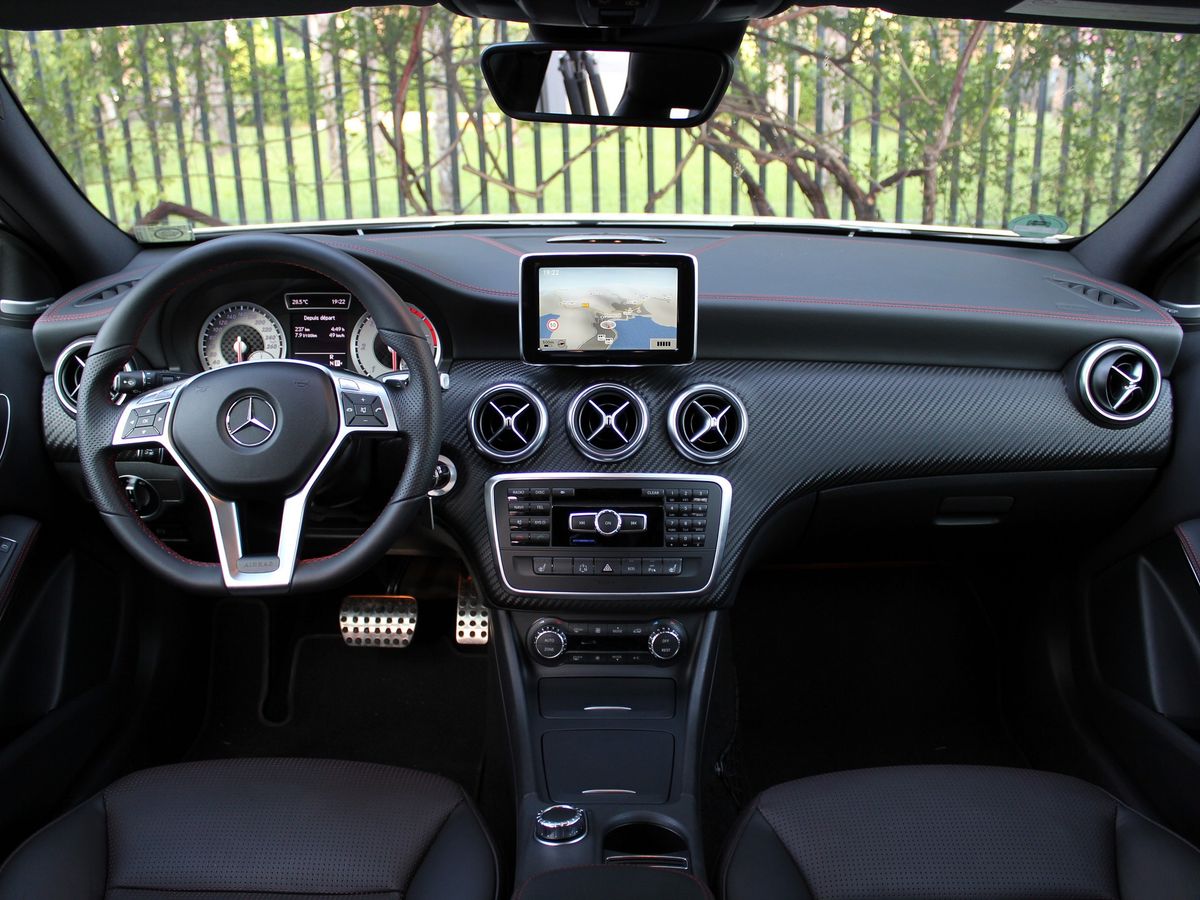 Mercedes A-Class 2012. Front seats. Hatchback 5-door, 3 generation