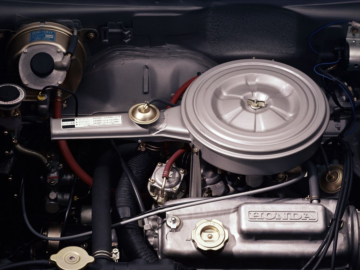Хонда 145 1972. Двигатель. Седан, 1 поколение