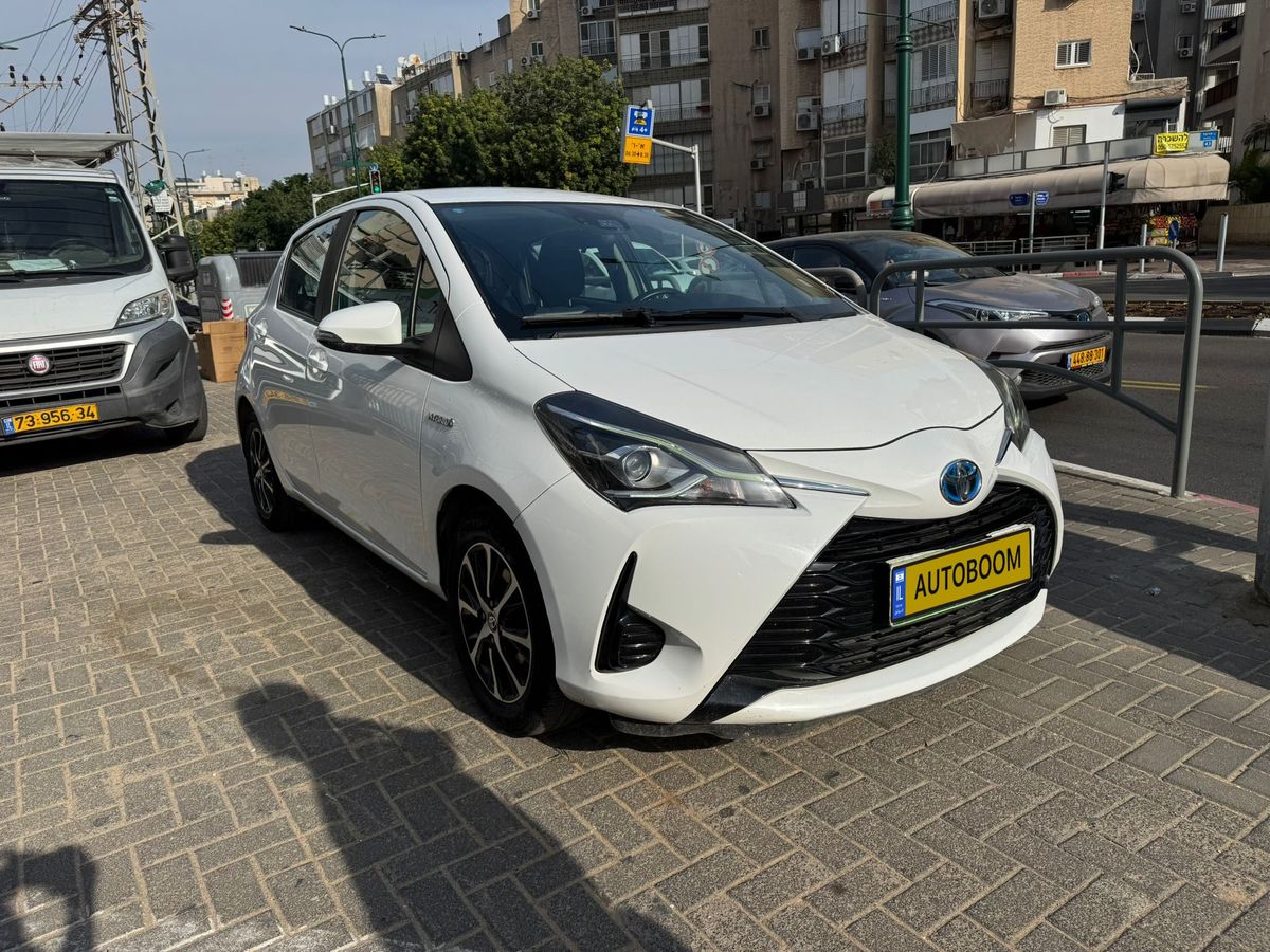 Toyota Yaris 2nd hand, 2020, private hand