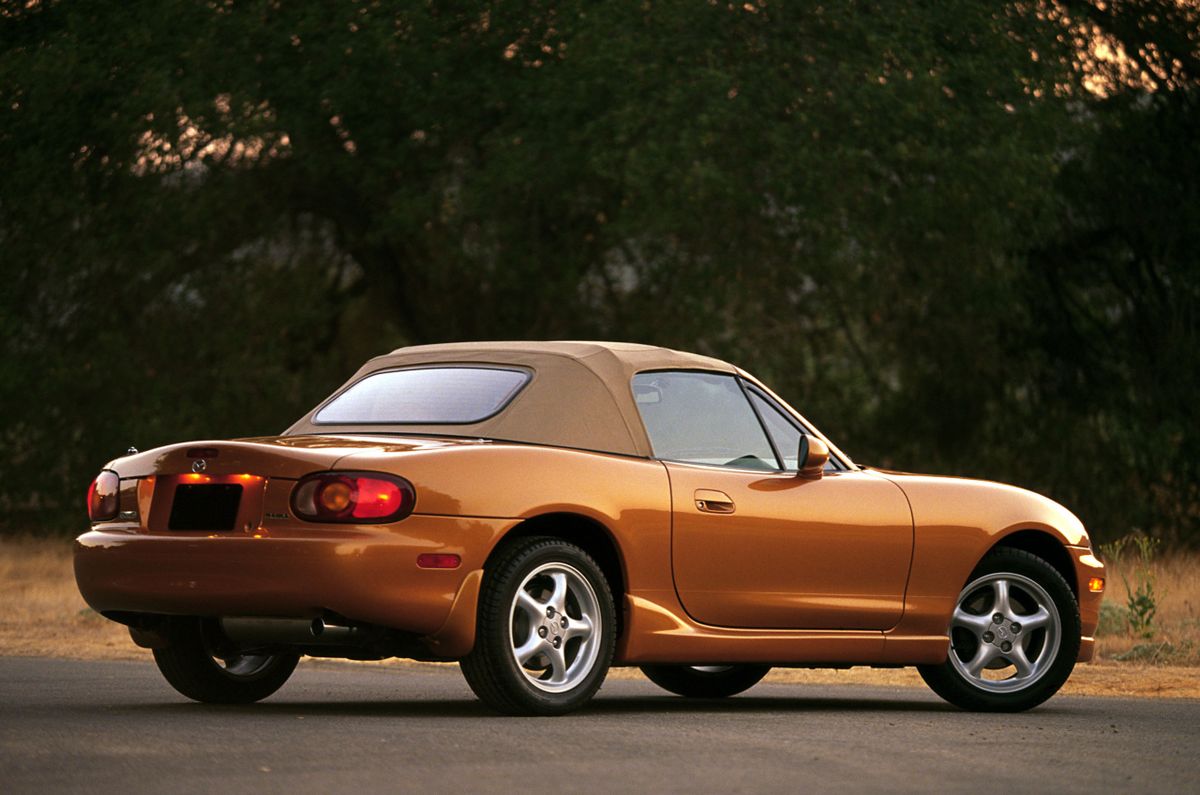 Mazda MX-5 1998. Bodywork, Exterior. Roadster, 2 generation