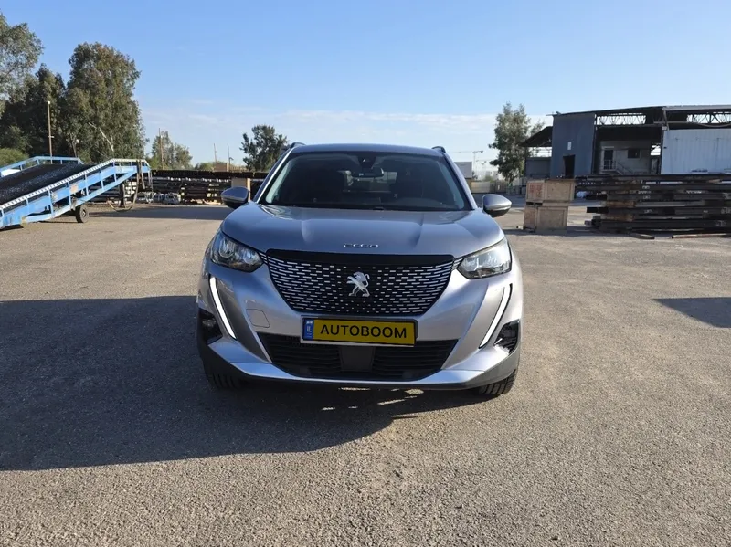 Peugeot 2008 2nd hand, 2021, private