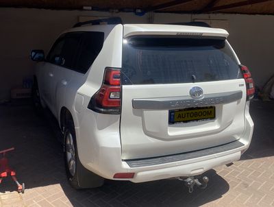 Toyota Land Cruiser 2nd hand, 2015, private hand