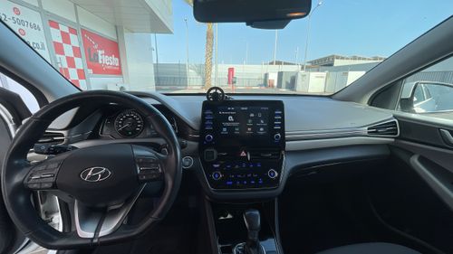 Hyundai IONIQ, 2020, фото