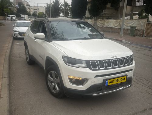 جيب كومباس, 2019, صورة