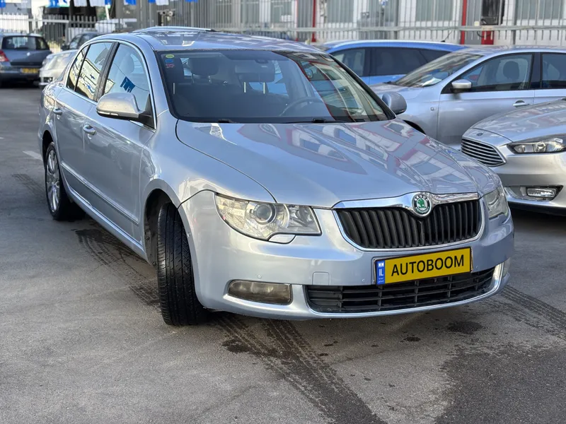 Skoda Superb 2nd hand, 2012