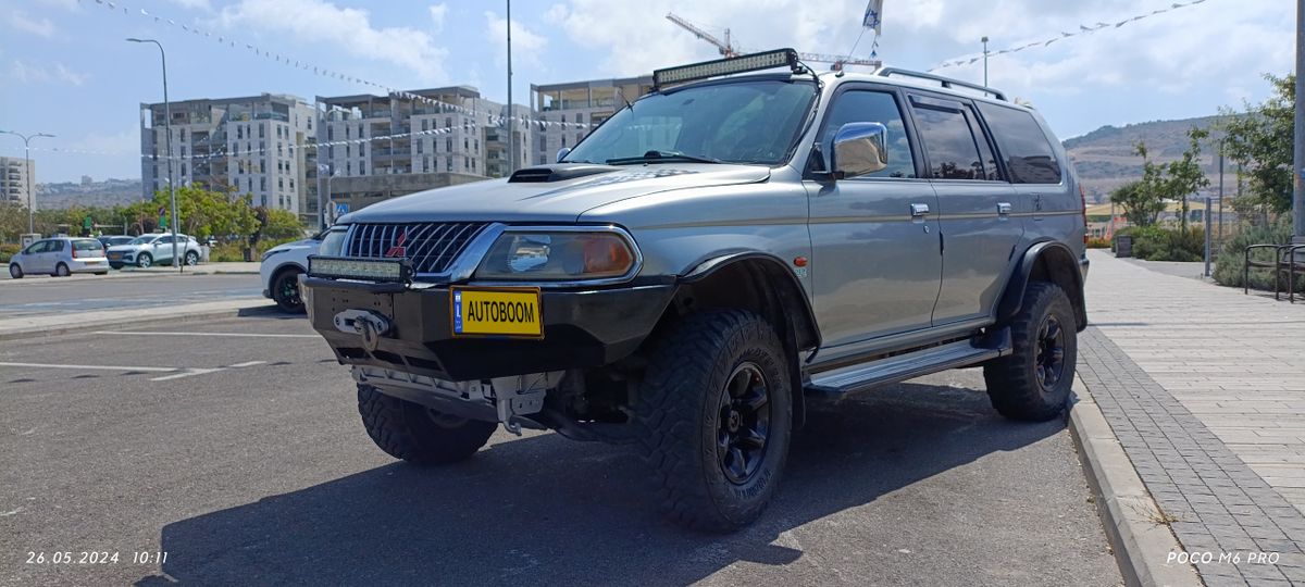 Mitsubishi Pajero с пробегом, 2000, частная рука