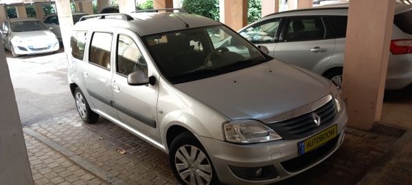 Renault Logan с пробегом, 2009, частная рука